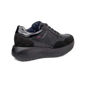 61608 | Tuna / Black | Grace