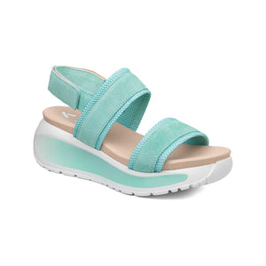 35202 | LUXE / POOL | BERTA